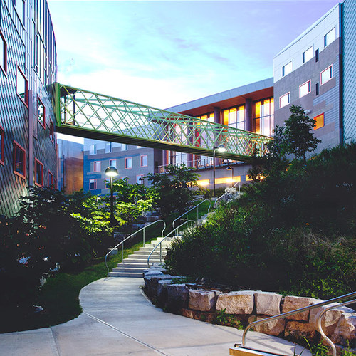 View Collegetown Terrace Apartments 室外环境, premium student housing near Cornell University